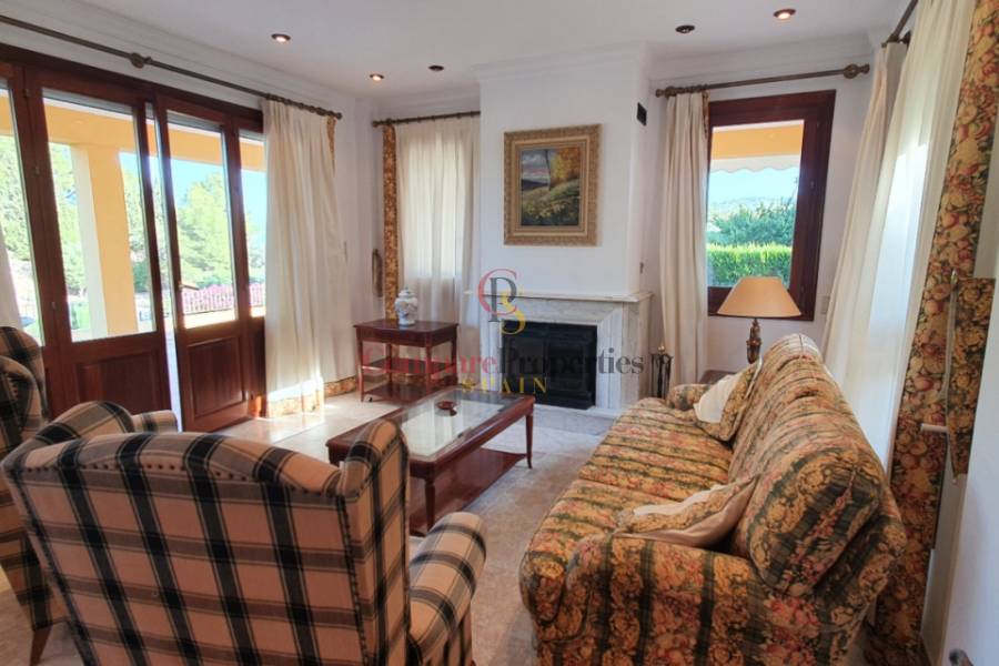 Sale - Villa - Oliva