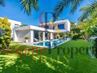 Sale - Villa - Calpe