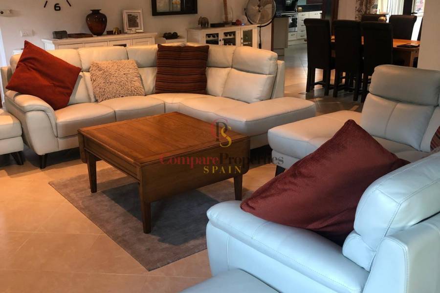 Sale - Villa - Jalon Valley