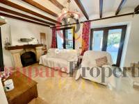 Sale - Villa - Jávea