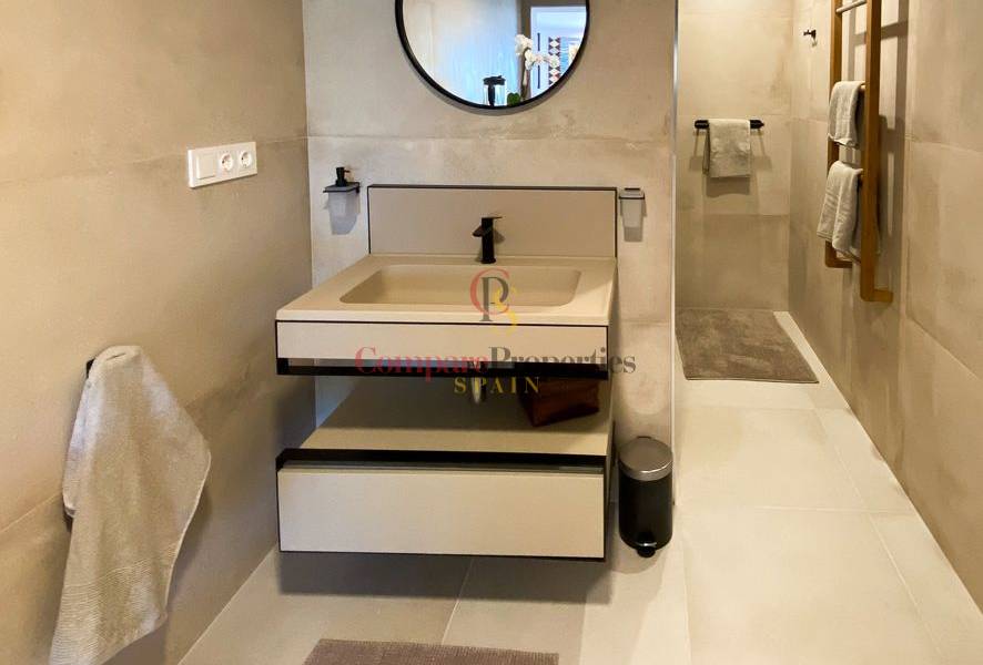 Sale - Villa - Dénia - Montgo