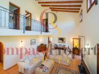 Sale - Villa - Jalon Valley - Campo