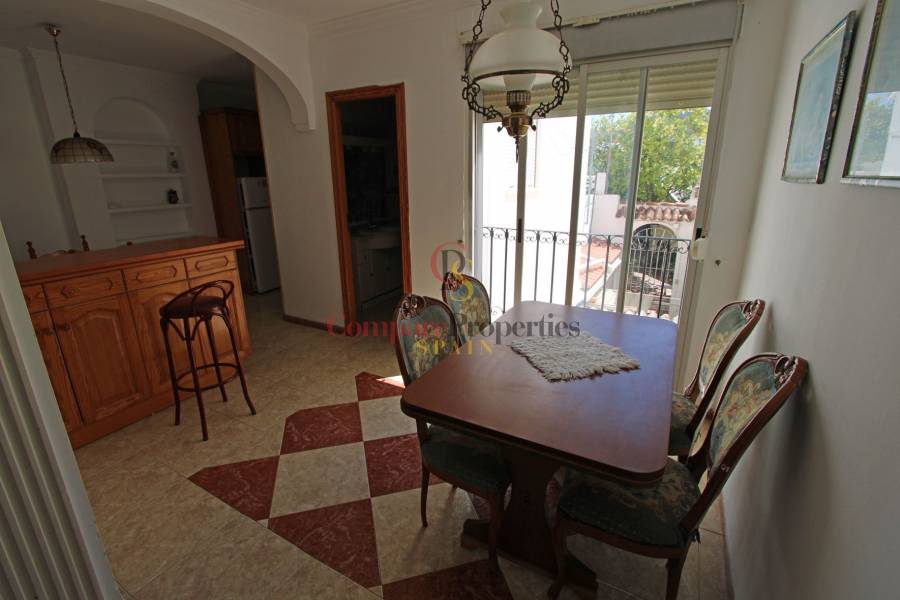 Sale - Apartment - Orba Valley - Orba