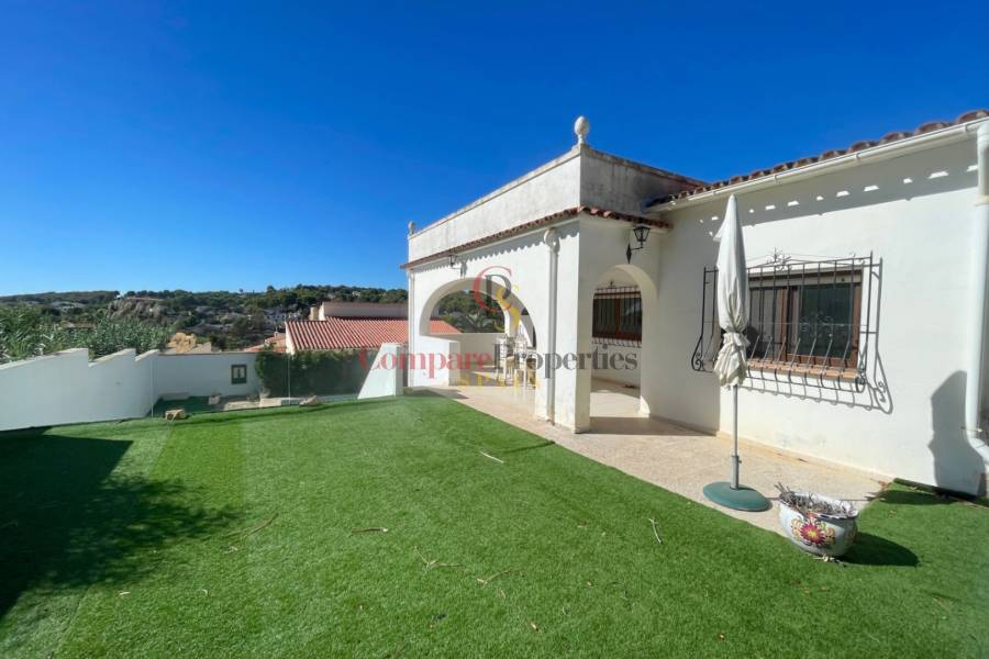 Sale - Villa - Moraira - Pinar de l'Advocat