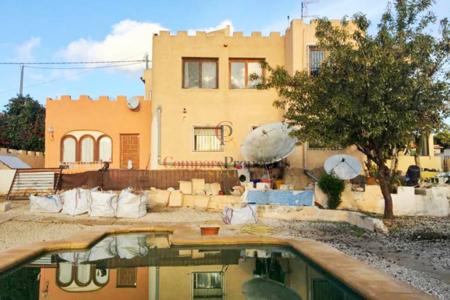 Verkauf - Villa - Calpe