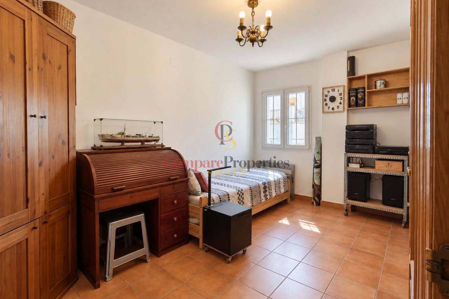 Sale - Apartment - Jesús Pobre - 