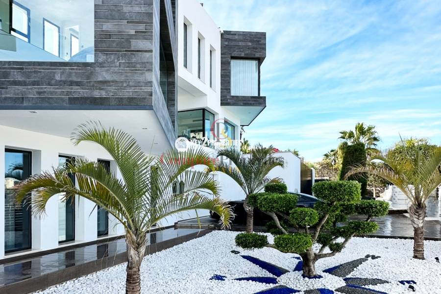 Venta - Villa - Jávea