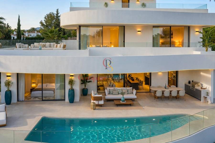 Sale - Villa - Calpe - Empedrola