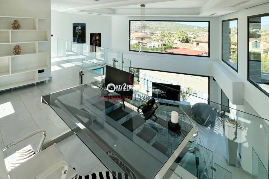 Sale - Villa - Jávea