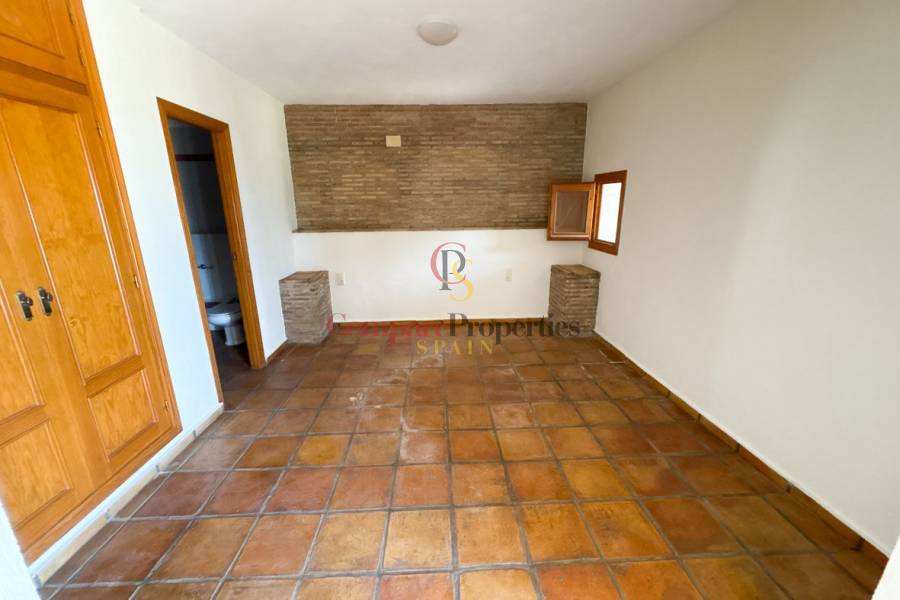 Sale - Villa - Dénia - Montgo