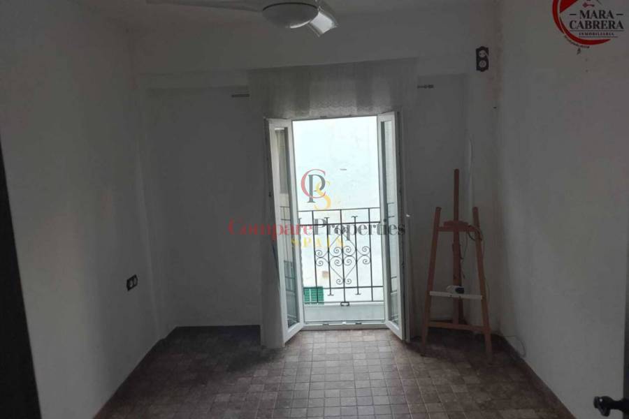 Sale - Apartment - Piles - 