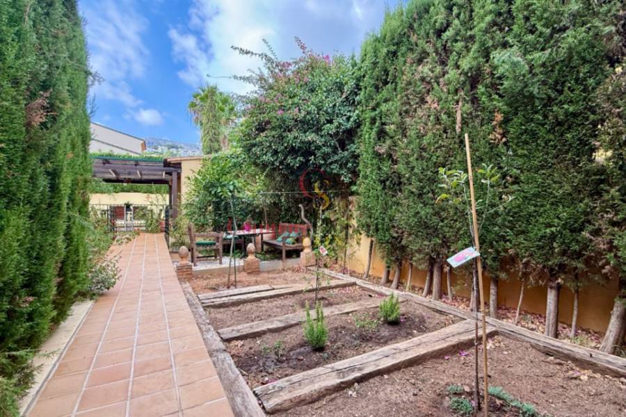 Sale - Villa - Dénia - 