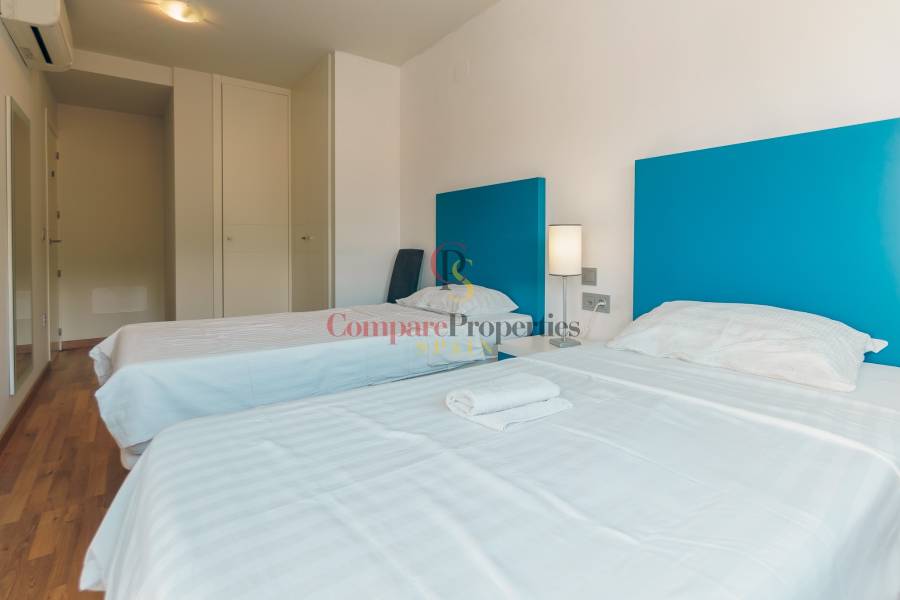 Venta - Villa - Albir