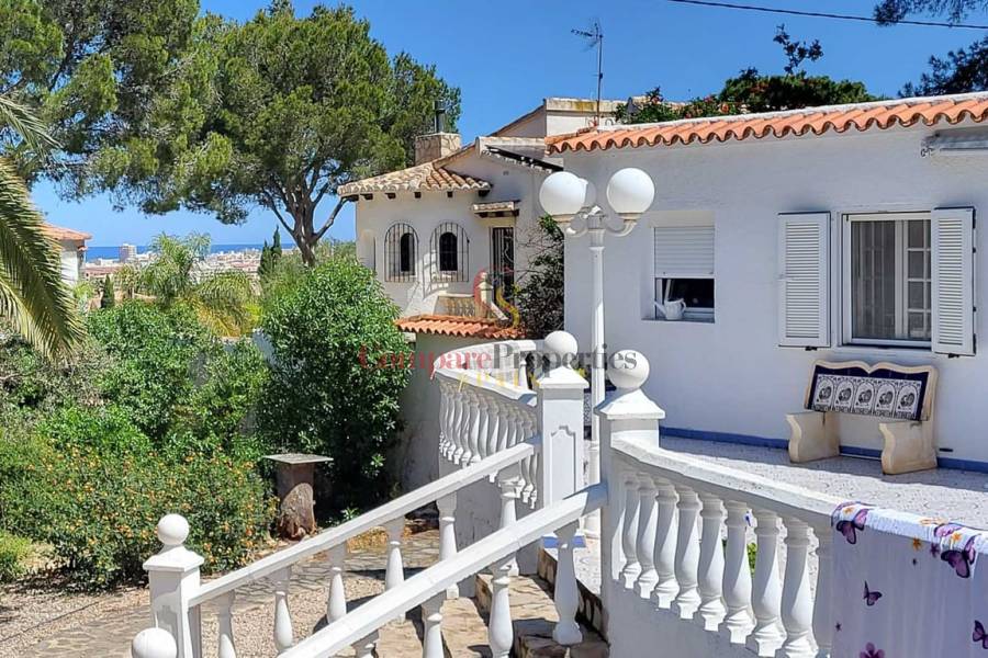 Sale - Villa - Dénia