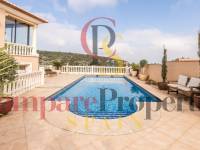 Venta - Villa - Dénia