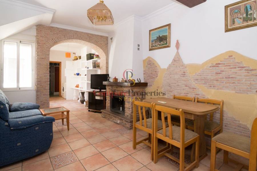 Vente - Semi-Detached Villa - Dénia - Centro