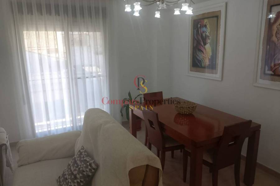 Sale - Apartment - Simat de La Valldigna - 