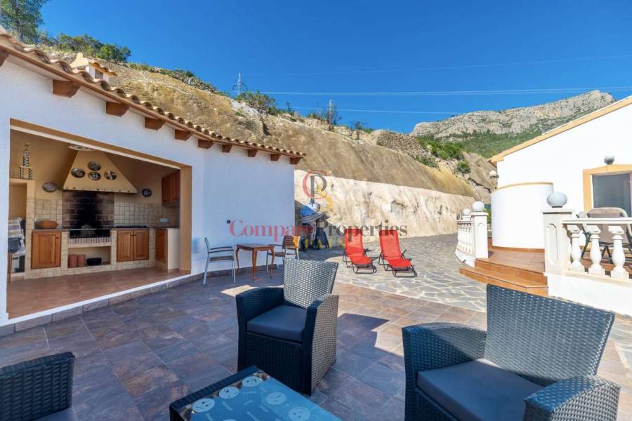 Sale - Villa - Oltamar