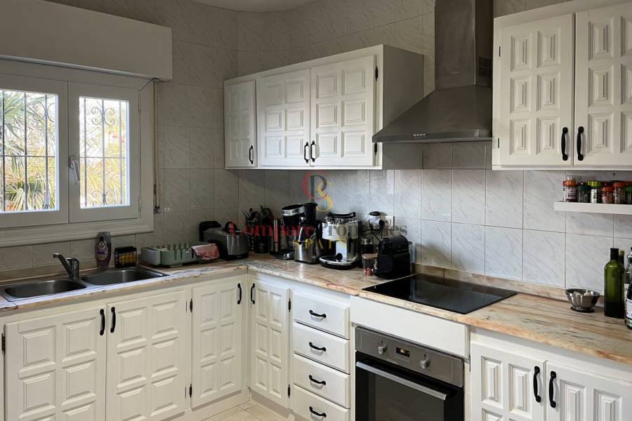 Sale - Villa - Dénia - Montgo