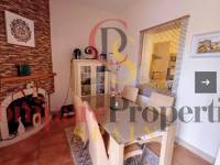 Sale - Townhouses - Oliva - 
