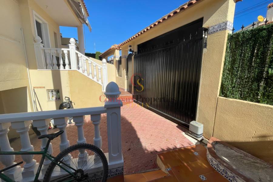 Verkauf - Villa - Guardamar del Segura