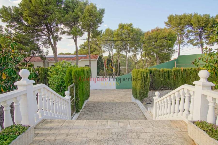Venta - Villa - Dénia