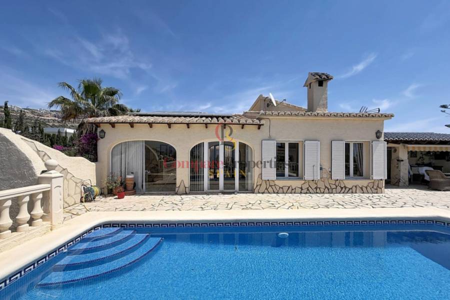 Sale - Villa -  - Magnolias
