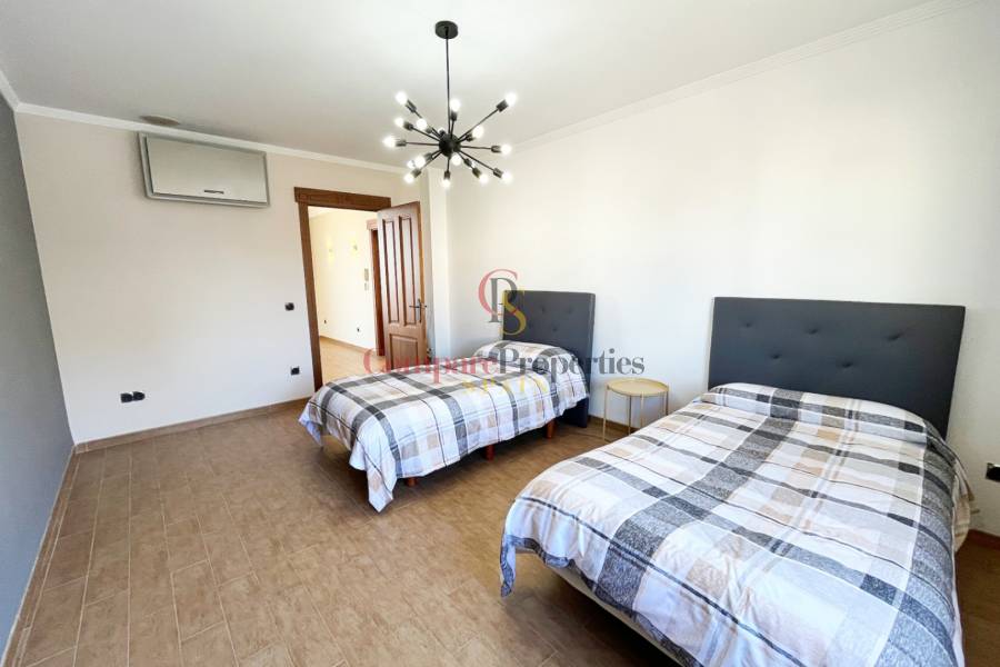 Venta - Villa - Piles