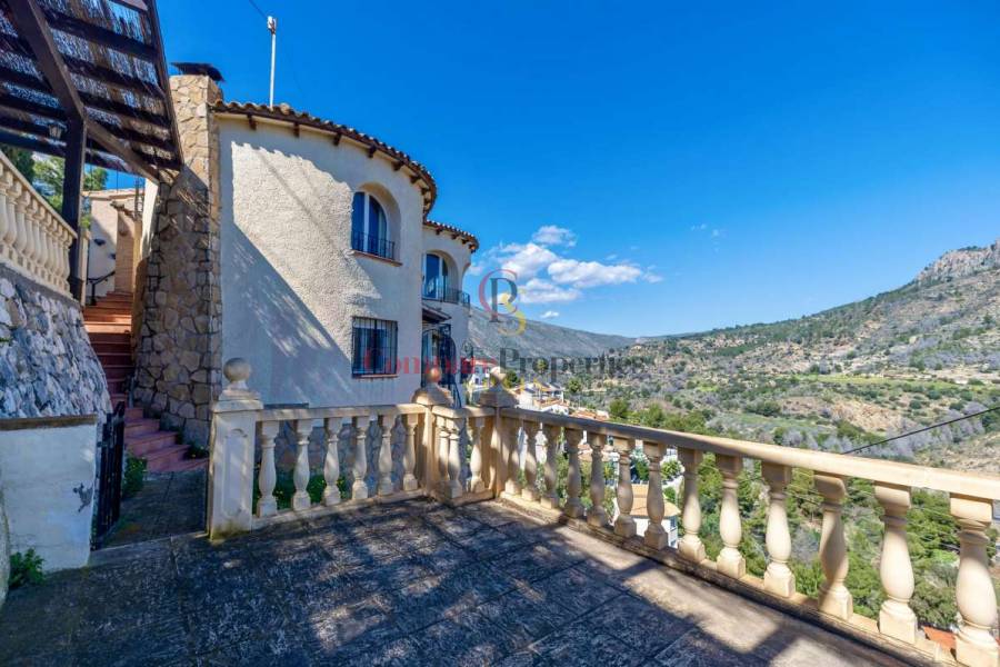 Verkauf - Villa - Calpe