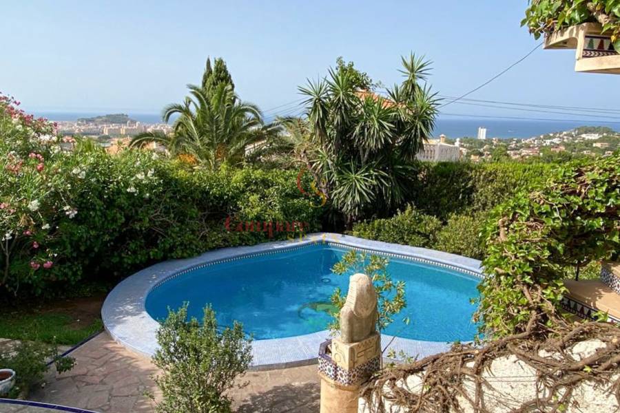 Sale - Villa - Dénia - Montgo