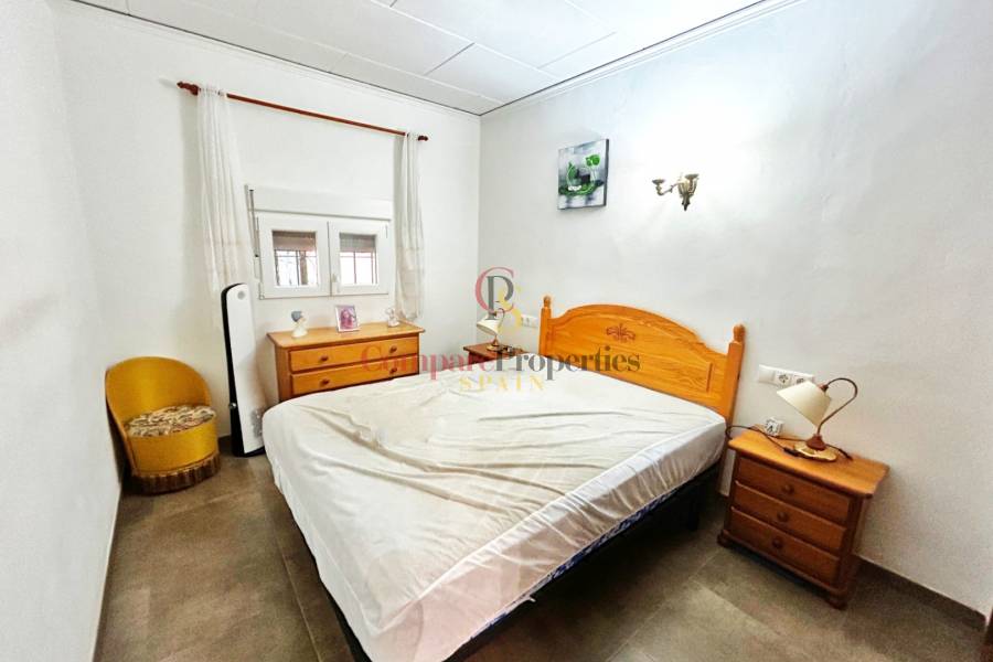 Sale - Villa - Pedreguer - 