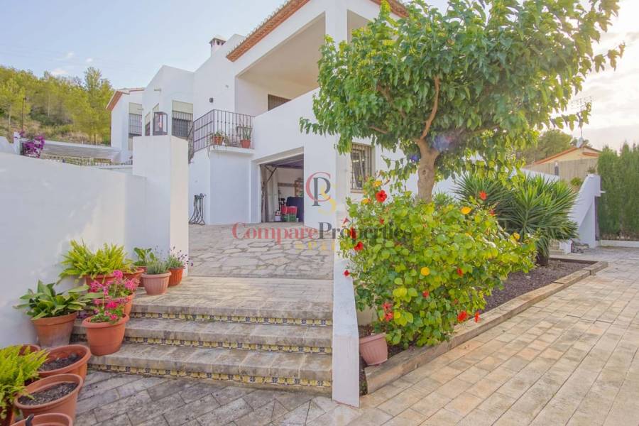 Venta - Villa - Dénia