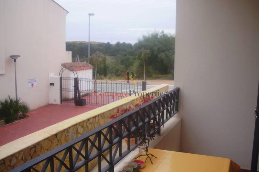 Sale - Apartment - La Nucia - Zona centro