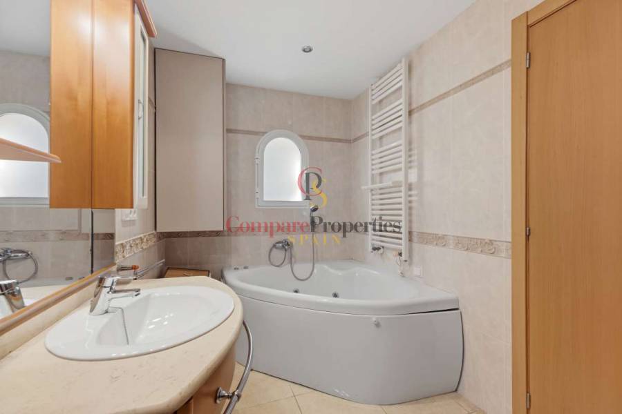 Verkauf - Villa - Calpe