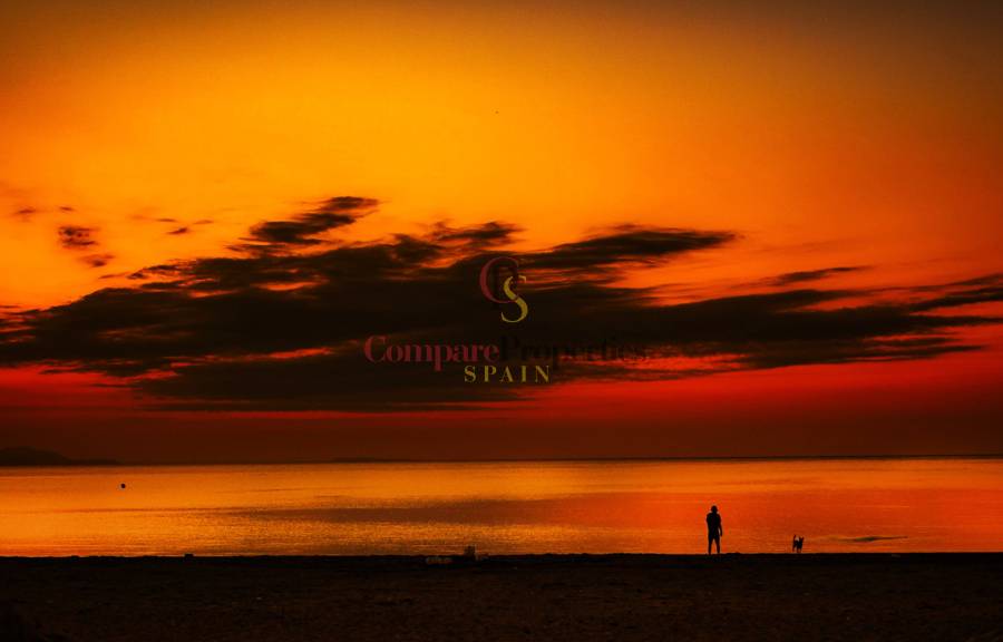 Sale - Duplex and Penthouses - Dénia - Casco urbano