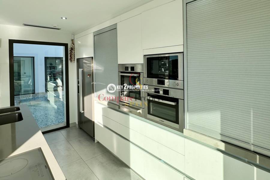 Sale - Villa - Jávea