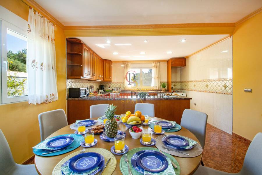 Verkoop - Villa - Calpe - 03710