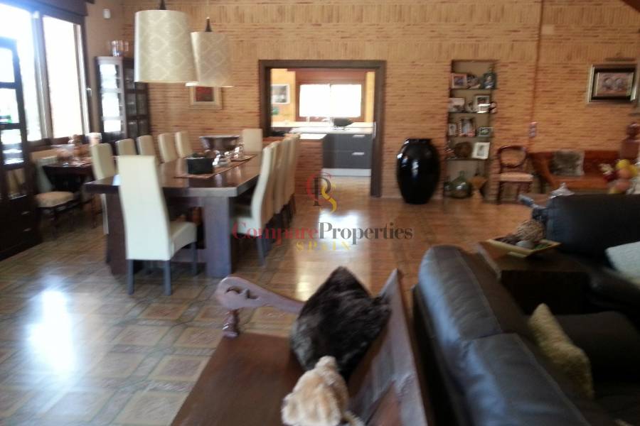 Sale - Villa - Pedreguer