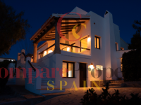 Verkoop - Villa - Jávea