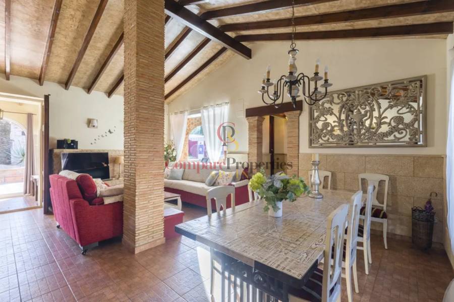 Verkoop - Villa - Jalon Valley - Jalon