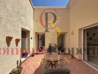 Sale - Villa -  - Magnolias