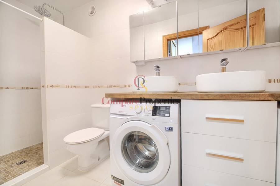 Sale - Villa - Jávea