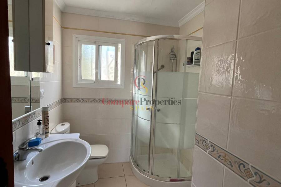 Sale - Villa - Orba Valley - Orba