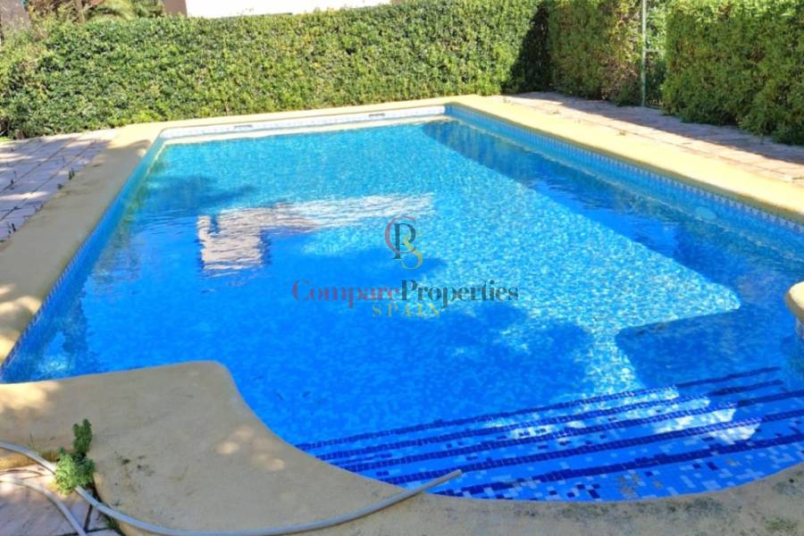 Sale - Villa - Dénia
