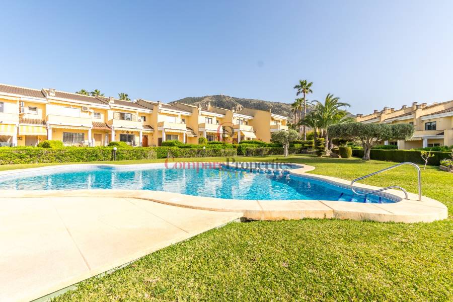 Venta - Bungalow - Albir