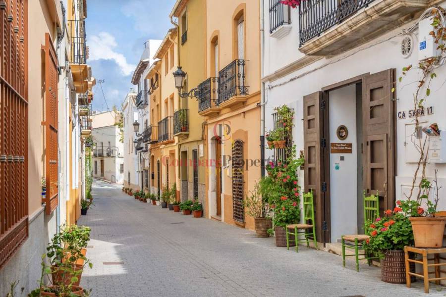 Sale - Semi-Detached Villa - Teulada