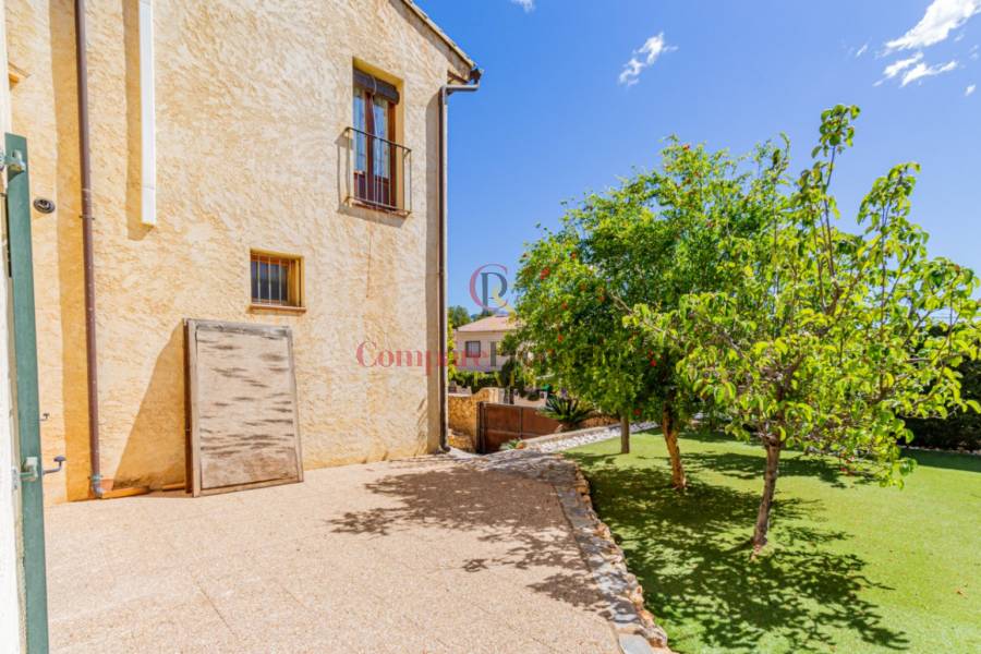 Vente - Villa - La Nucia - Pueblo