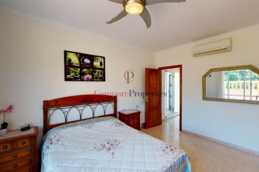 Sale - Villa - Orba Valley - Orba