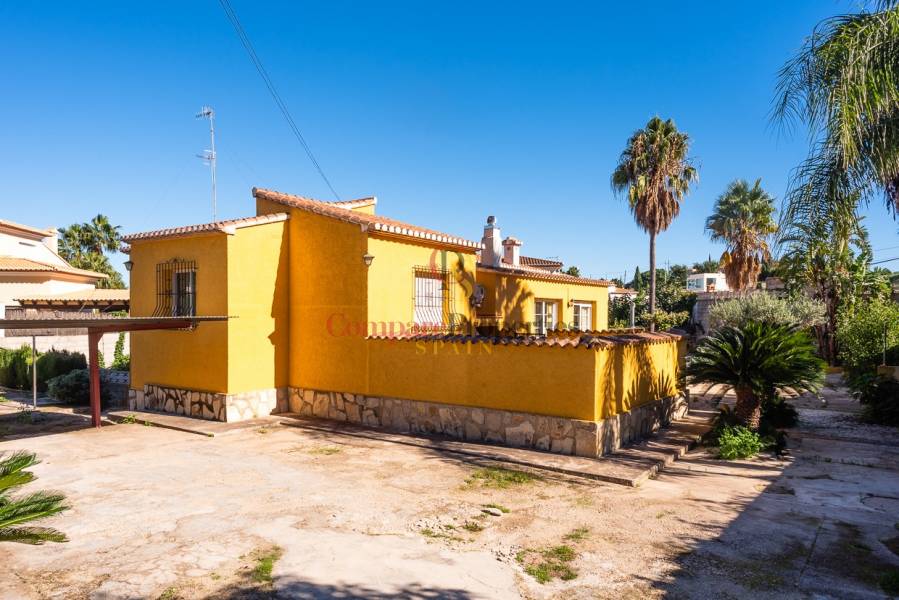 Verkauf - Villa - Dénia - El montgo