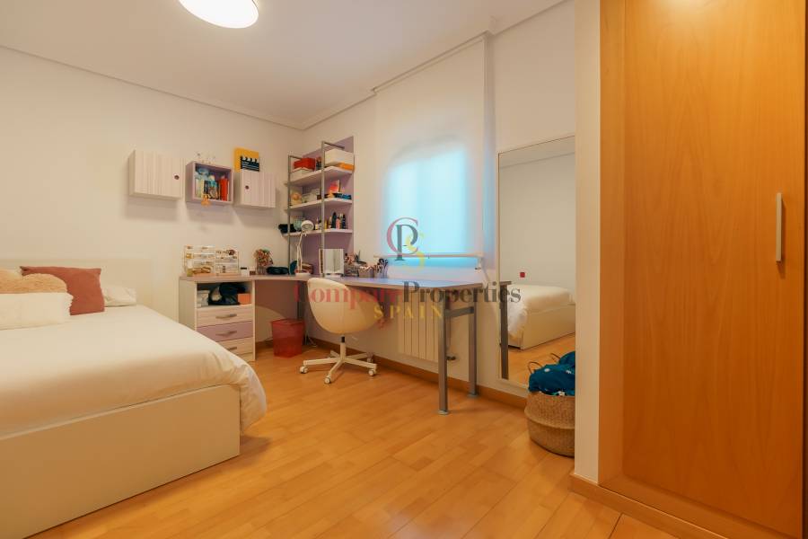 Venta - Villa - Benidorm